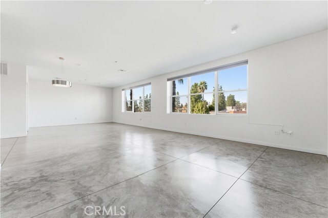 Building Photo - 435 W Center Street Promenade