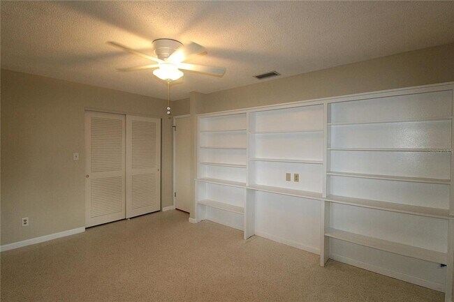 Building Photo - 6512 Bowline Dr