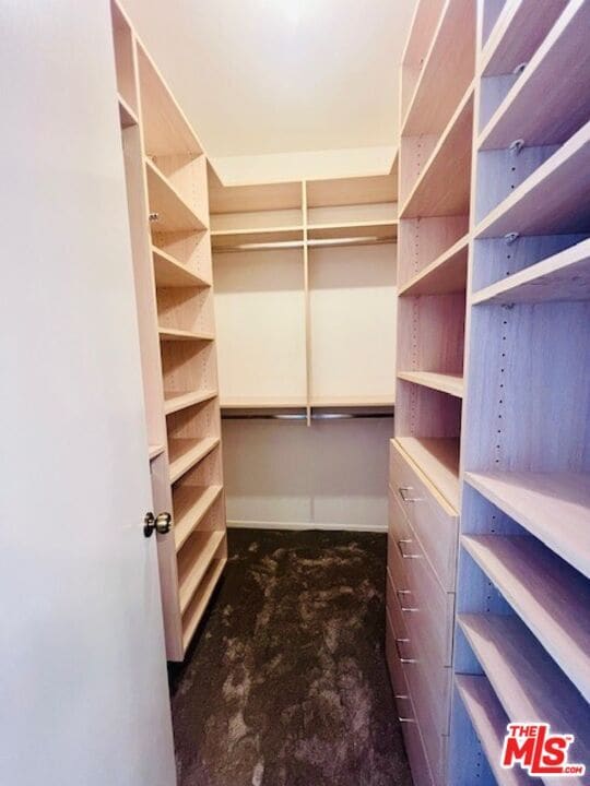 Building Photo - 11805 Mayfield Ave