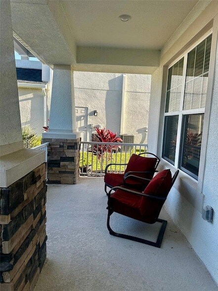 Building Photo - 33805 Astoria Cir