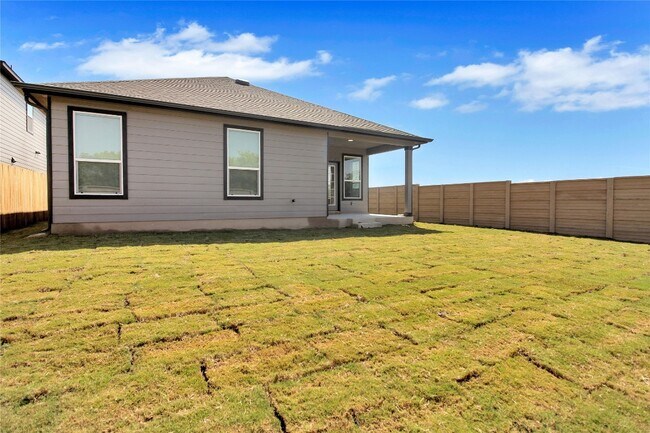 Building Photo - 101 Unforgiven Ln