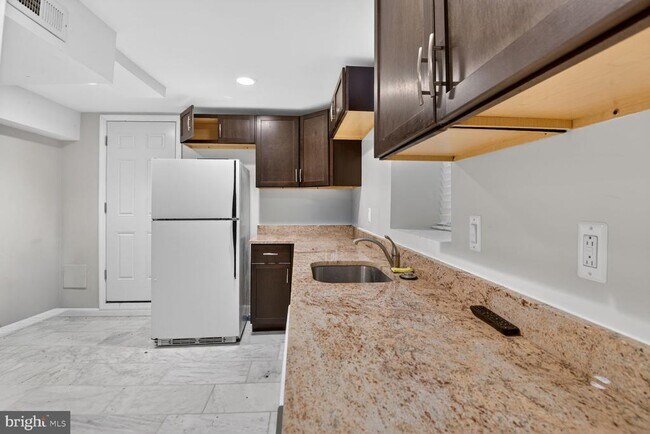 Building Photo - 5338 41st St NW