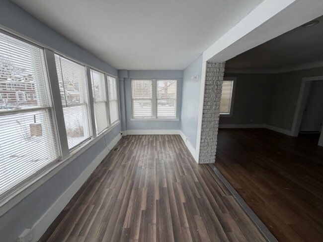 Building Photo - Charming 4-bed, 2-bath brick colonial home Contact KPM Detroit 313-429-3244