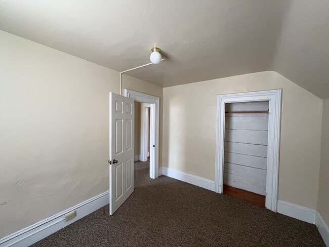 Building Photo - 2436 A St