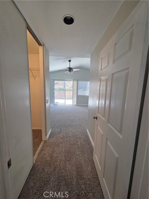 Building Photo - 730 Black Oak Cir