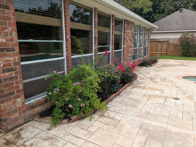 Building Photo - 4303 Gregwood Ct