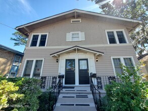 Building Photo - 3220 Herschel St
