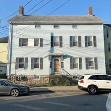 Building Photo - 23 Brow St
