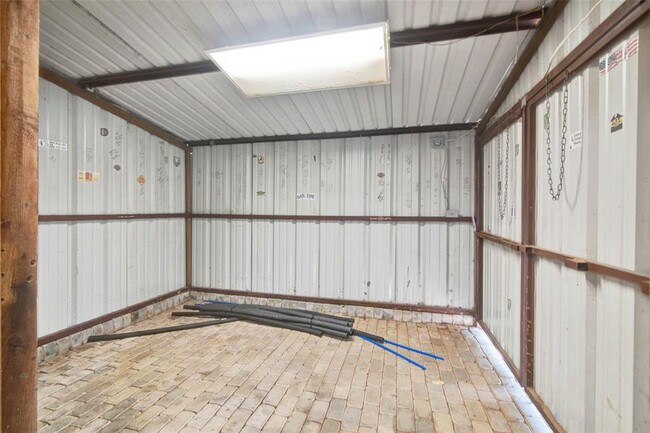 Building Photo - 306 Homesite Rd