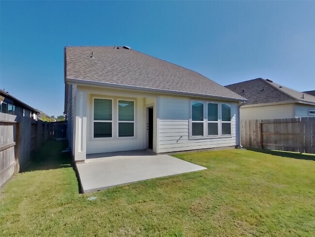Building Photo - 2422 Cohorn Trl