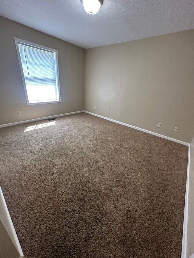 Building Photo - 2810 Jefferson St