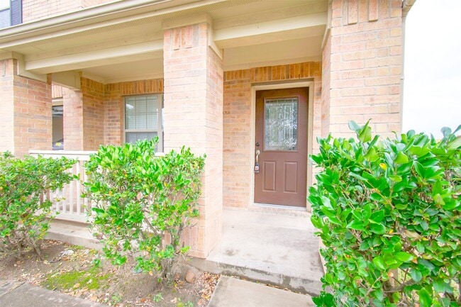 Building Photo - 15602 Waumsley Way