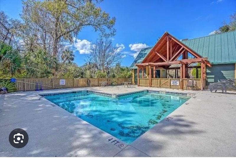 Building Photo - 8351 Child's Cove