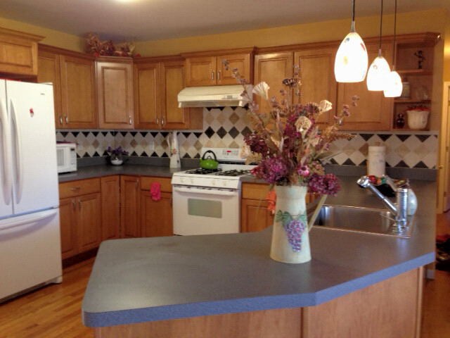 Building Photo - 157 Little Plains Rd