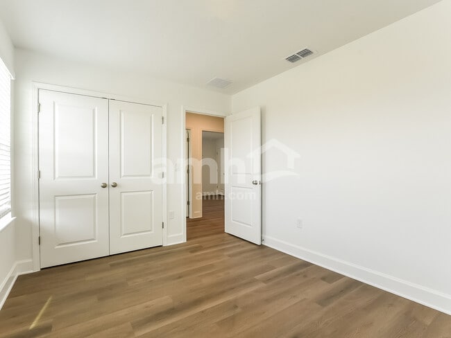 Building Photo - 2626 Priya Dr