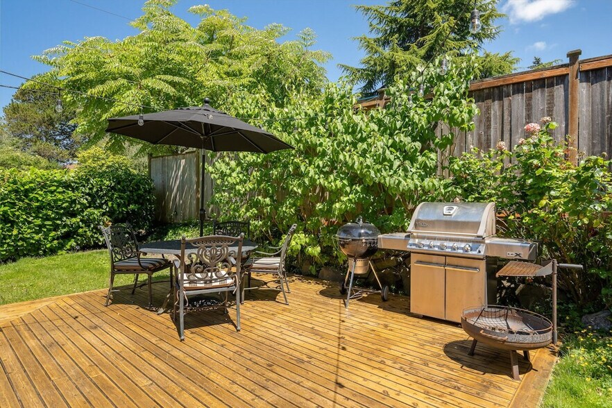 Building Photo - 8515 29th Ave NW