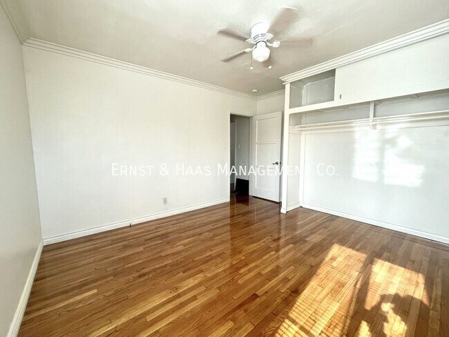 Building Photo - 2642 E Adams St