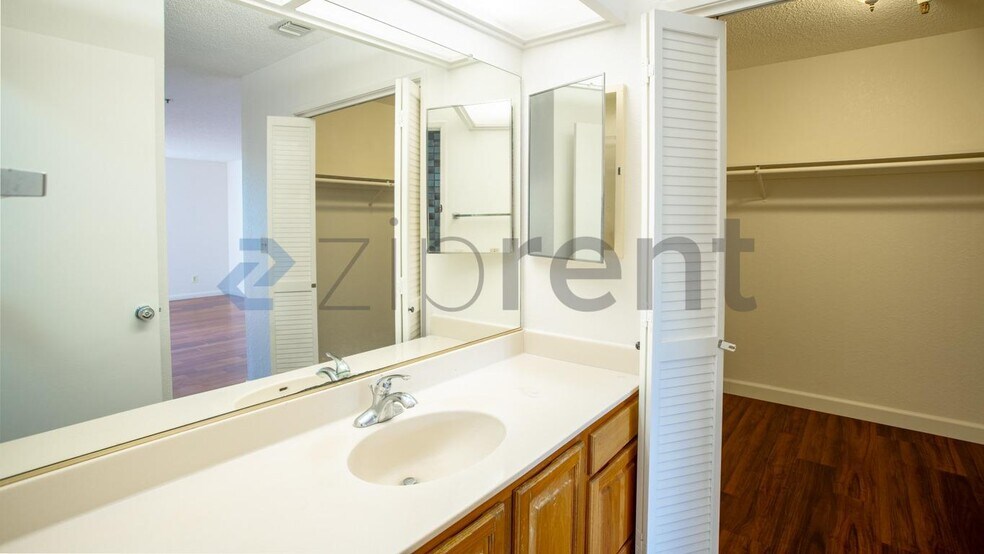 Building Photo - 3715 Terstena Pl