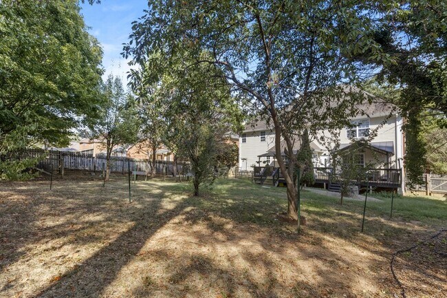 Building Photo - 4897 Hampshire Pl