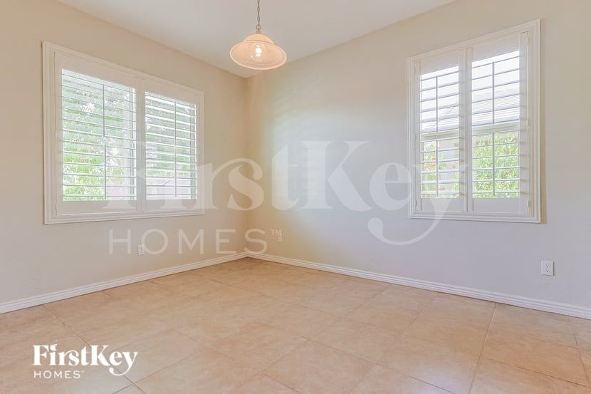 Building Photo - 20392 N Mac Neil St