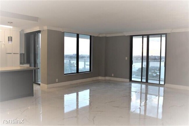 Building Photo - 1000 S Ocean Blvd
