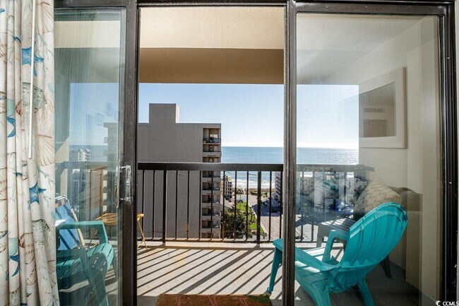 Building Photo - 201 75th Ave N