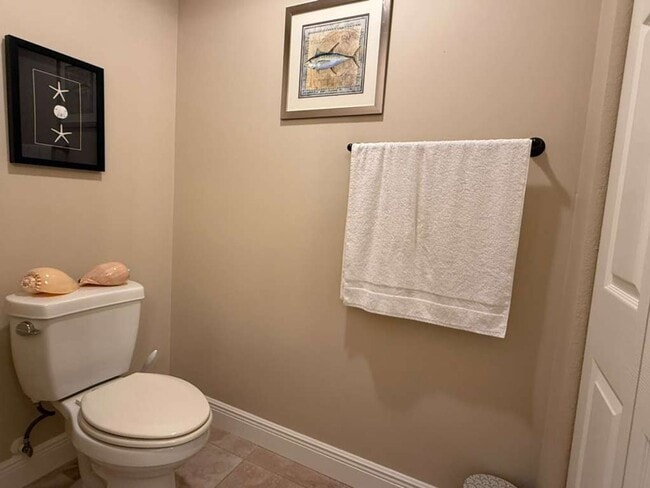 Building Photo - 4BR / 2BA Pool Home Near the Beach – Bonita Springs, FL