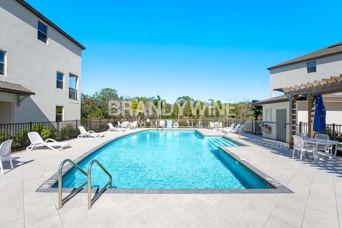 Building Photo - 8660 Castillian Way