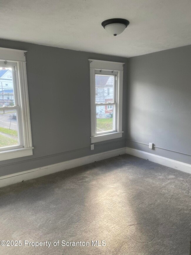 Building Photo - 2301 Boulevard Ave