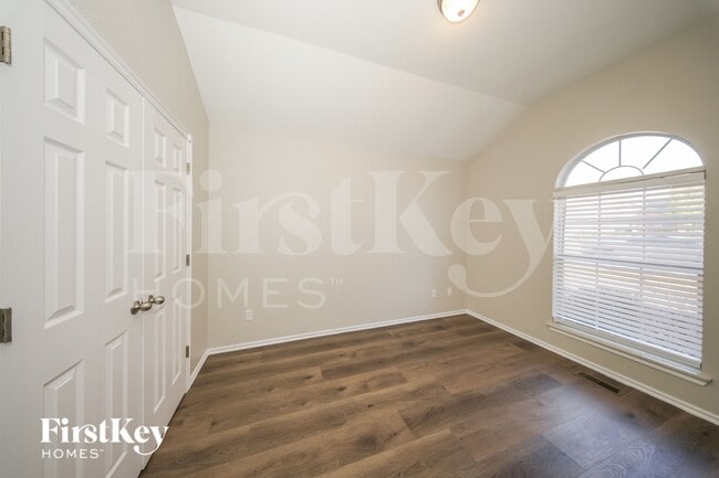 Building Photo - 15517 Arbuckle Heights