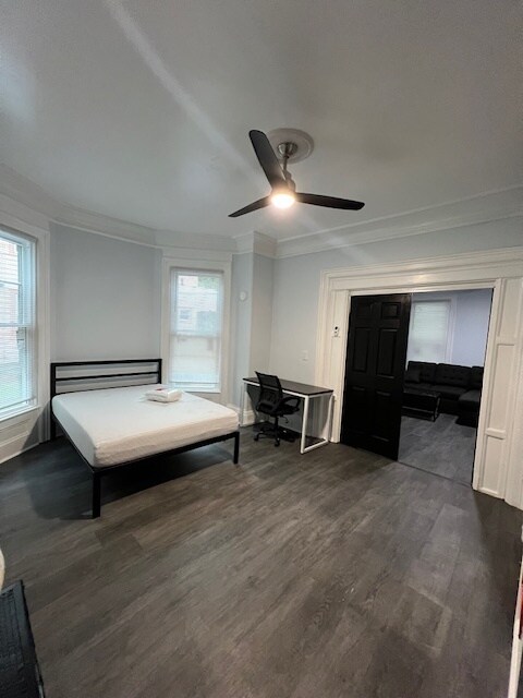 Building Photo - 1211 Madison St