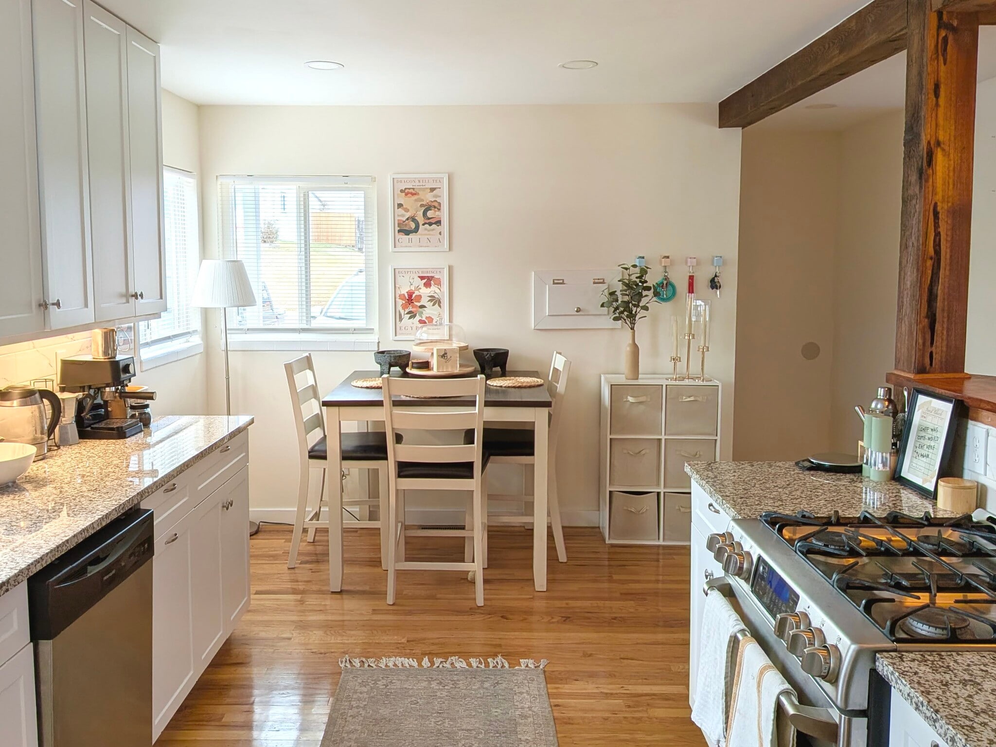 Building Photo - 850 S Osage St