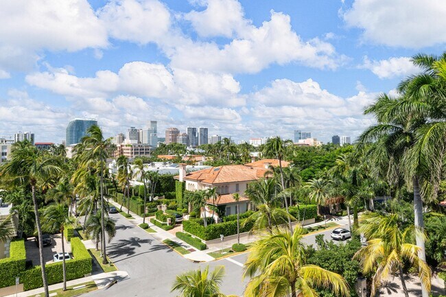 Building Photo - 354 Chilean Ave