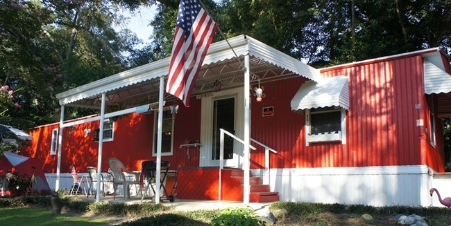 Building Photo - Sea Breeze Mobile Home Community