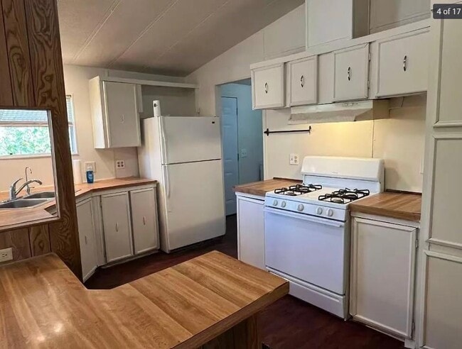 Building Photo - 1103 Lipan Trail