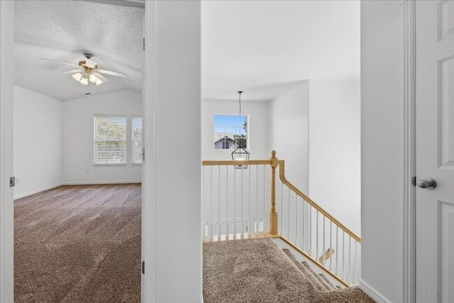 Building Photo - 3053 E Calabria Dr