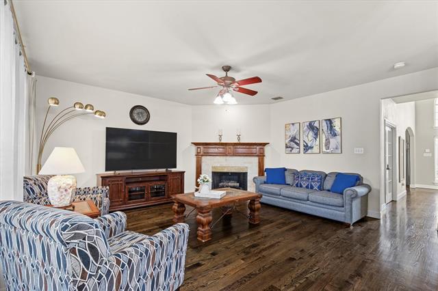 Building Photo - 2501 Haddock Dr