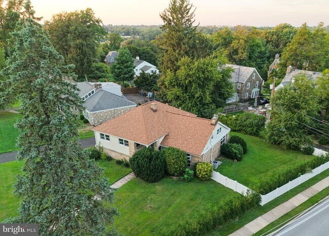 Building Photo - 838 Washington Ln