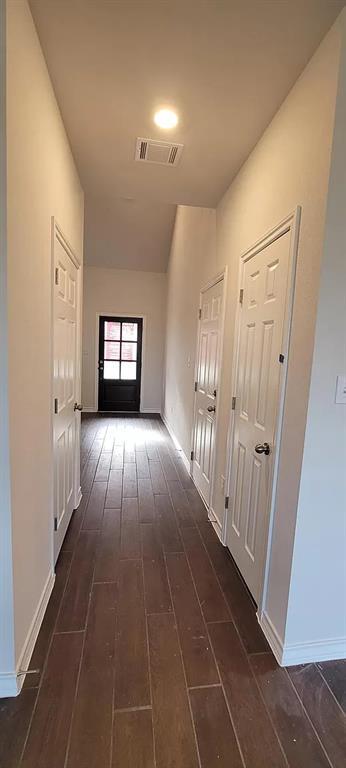 Building Photo - 195 Longstraw Dr