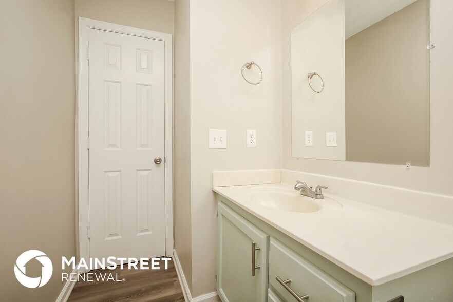 Building Photo - 404 Ty Cobb Cove