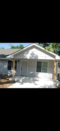 Building Photo - Newly Built - 2 Bedroom / 1 Bathroom Townhome