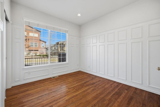 Building Photo - Meticulously maintained 4-bedroom, 3.5-bath  Townhouse In the Heart of Highlands Ranch!