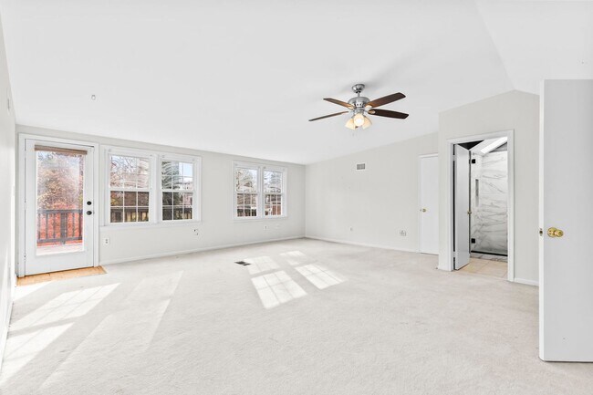 Building Photo - Charming 4-Bedroom Home in Silver Spring