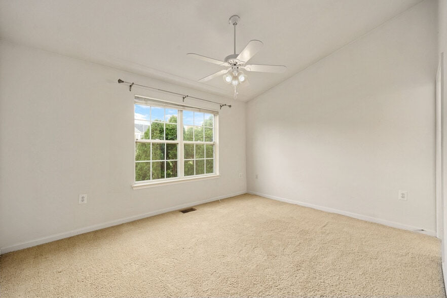 Building Photo - 13152 Marcey Creek Rd