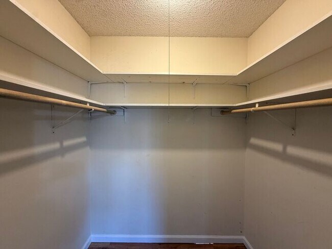 Building Photo - $2,500 | 3 Bedroom, 3 Bathroom House | No Pets | Available for Immediate Move In!