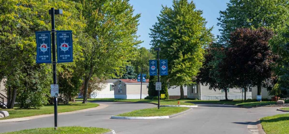 Building Photo - 9625 Cape Cod Dr