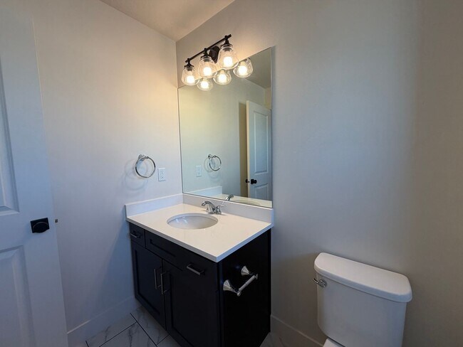 Building Photo - 5515 S Carnelian Pkwy