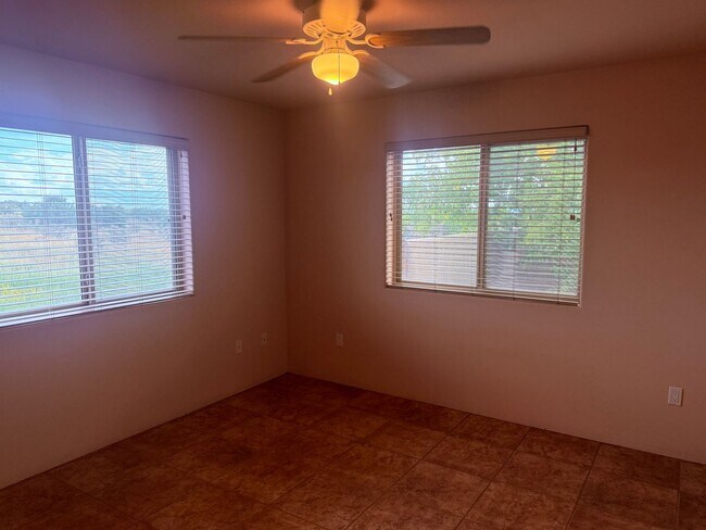 Building Photo - 54 Encantado Loop