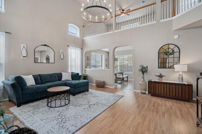 Building Photo - 2913 Fleet Dr
