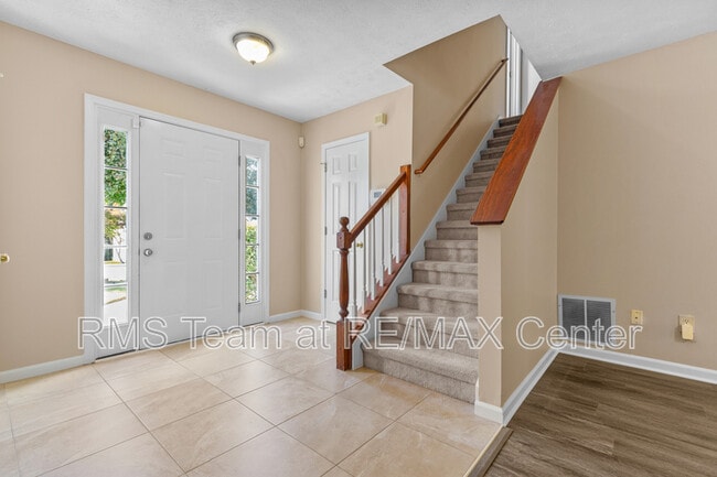 Building Photo - 3525 Park Bluff Ln NW